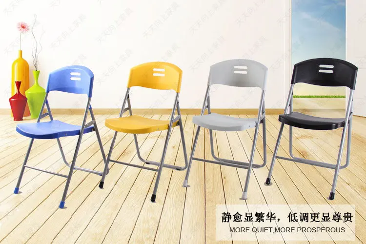 Recyclable Plastic Folding Chair Strong Seater Conference Chair Handy Visitor Chair No Assembly Required
