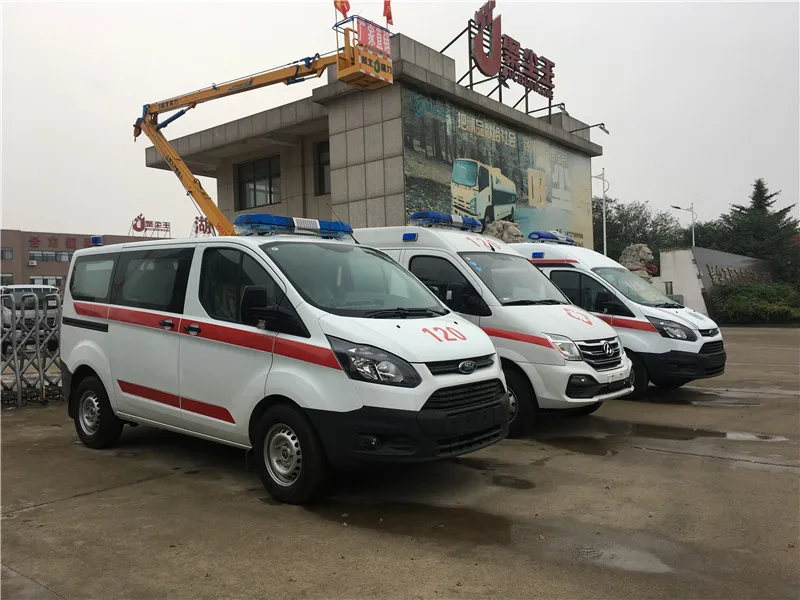 military ambulance1.JPG