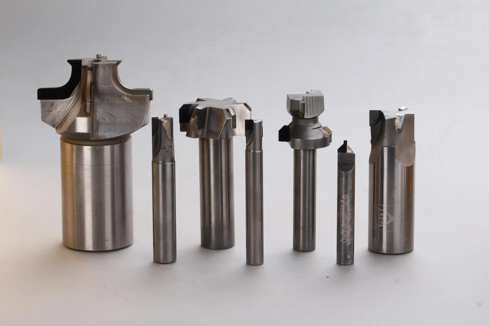 diamond-pcd-end-mill-cutting-tool-pcd-milling-cutters-machining-for