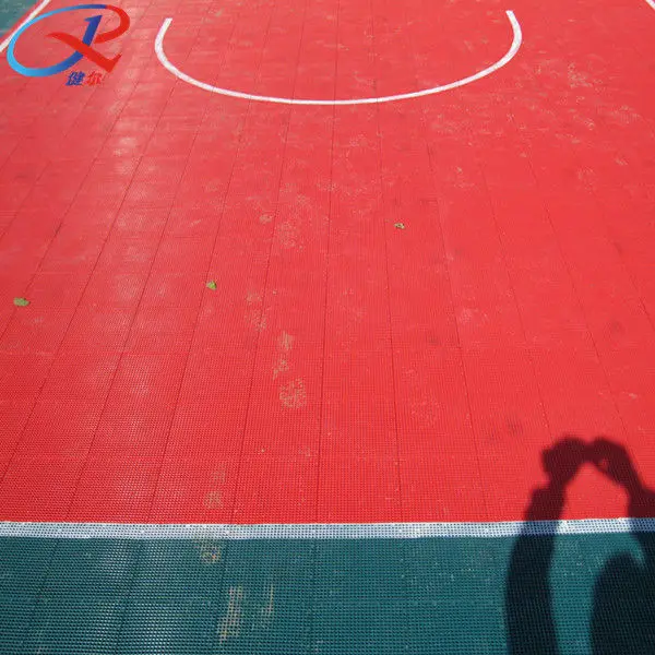 red color interlock floor