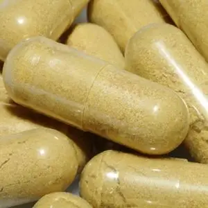 green tea extract capsules (transparent).jpg