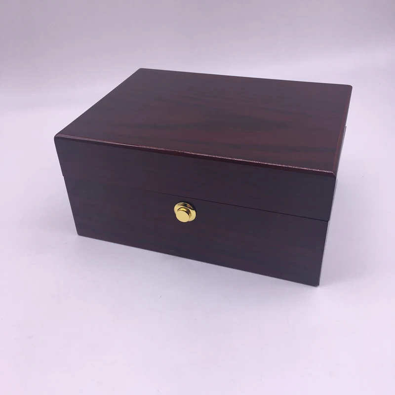 Retail Watch Box (4)