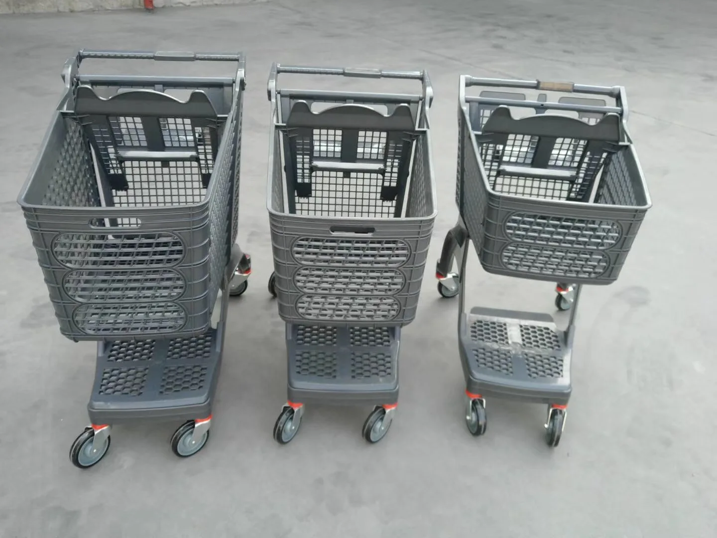 热卖豪华超市所有来自中国的塑料购物车手推车