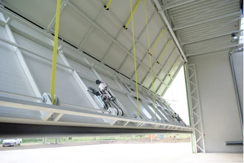 Reliable Quality Decorative External Vertical Steel Bifold Garage Door