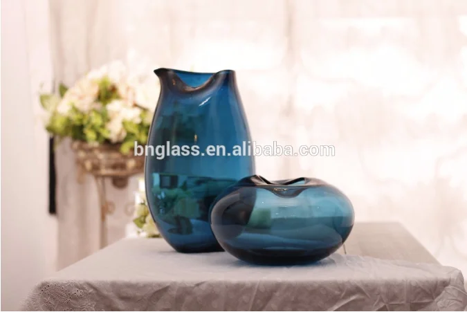 BALLERINA Colourful Design Decorative Light Blue Glass Vases For Home Decor
