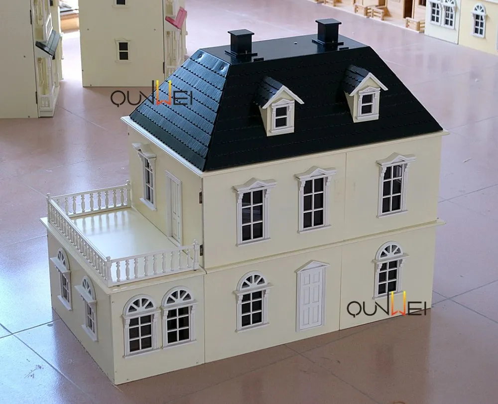 beautiful doll house