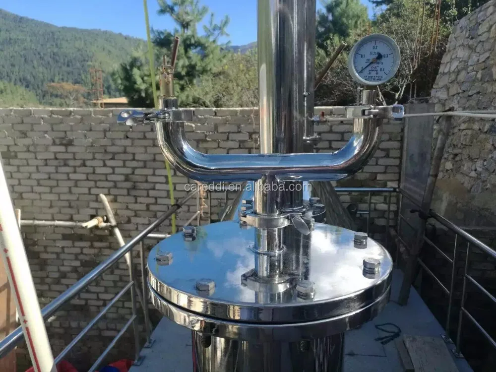 Large scale essential oil distillation equipment, View plant oil