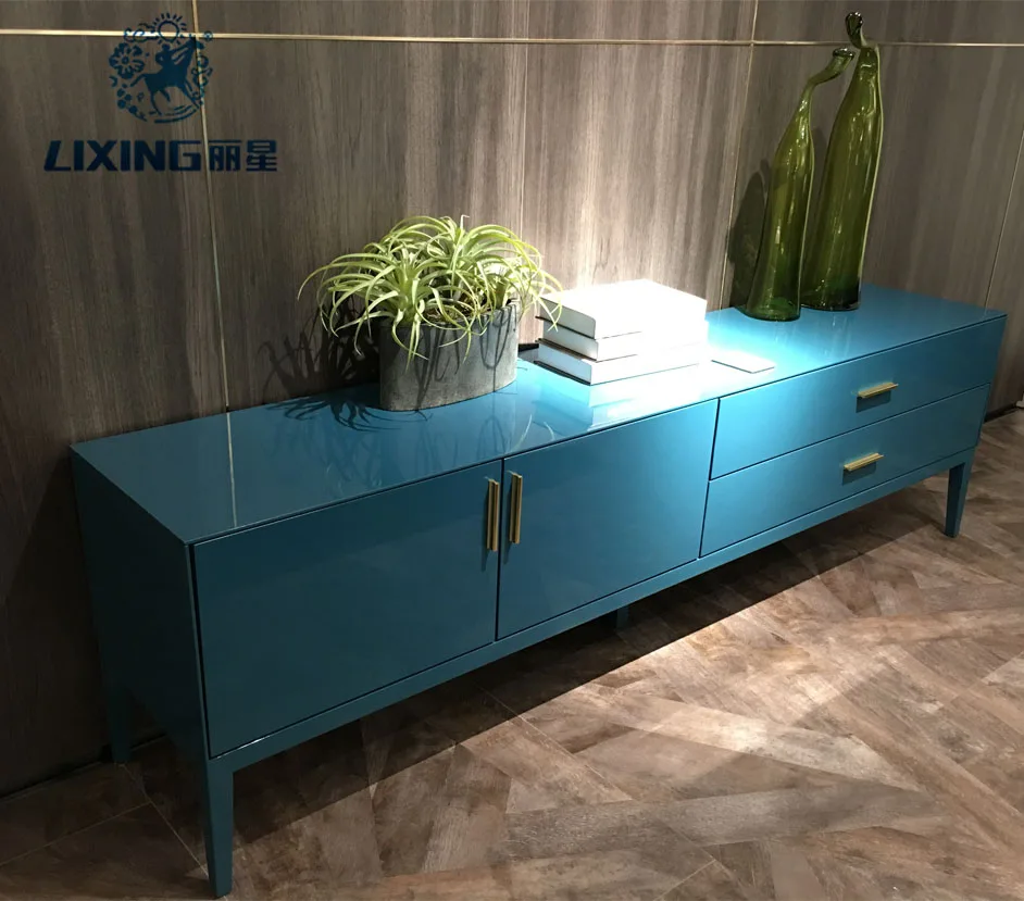 LV1803 website (1).jpg