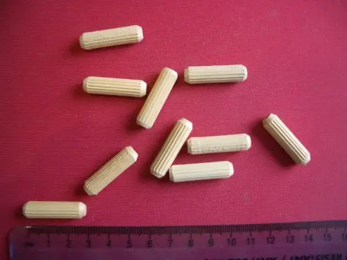 multicolour Ribbed Dowels Wooden Dowel