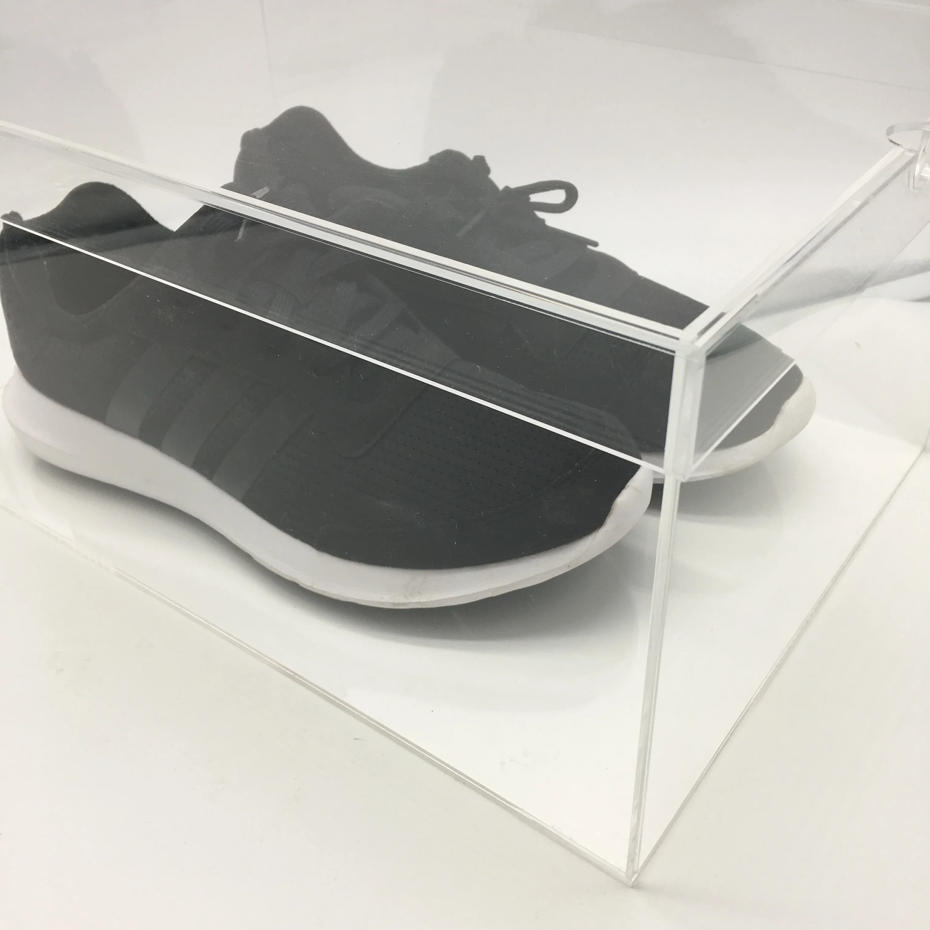 Best Sales Manufacture Custom Made Clear Sneaker Display Acrylic For