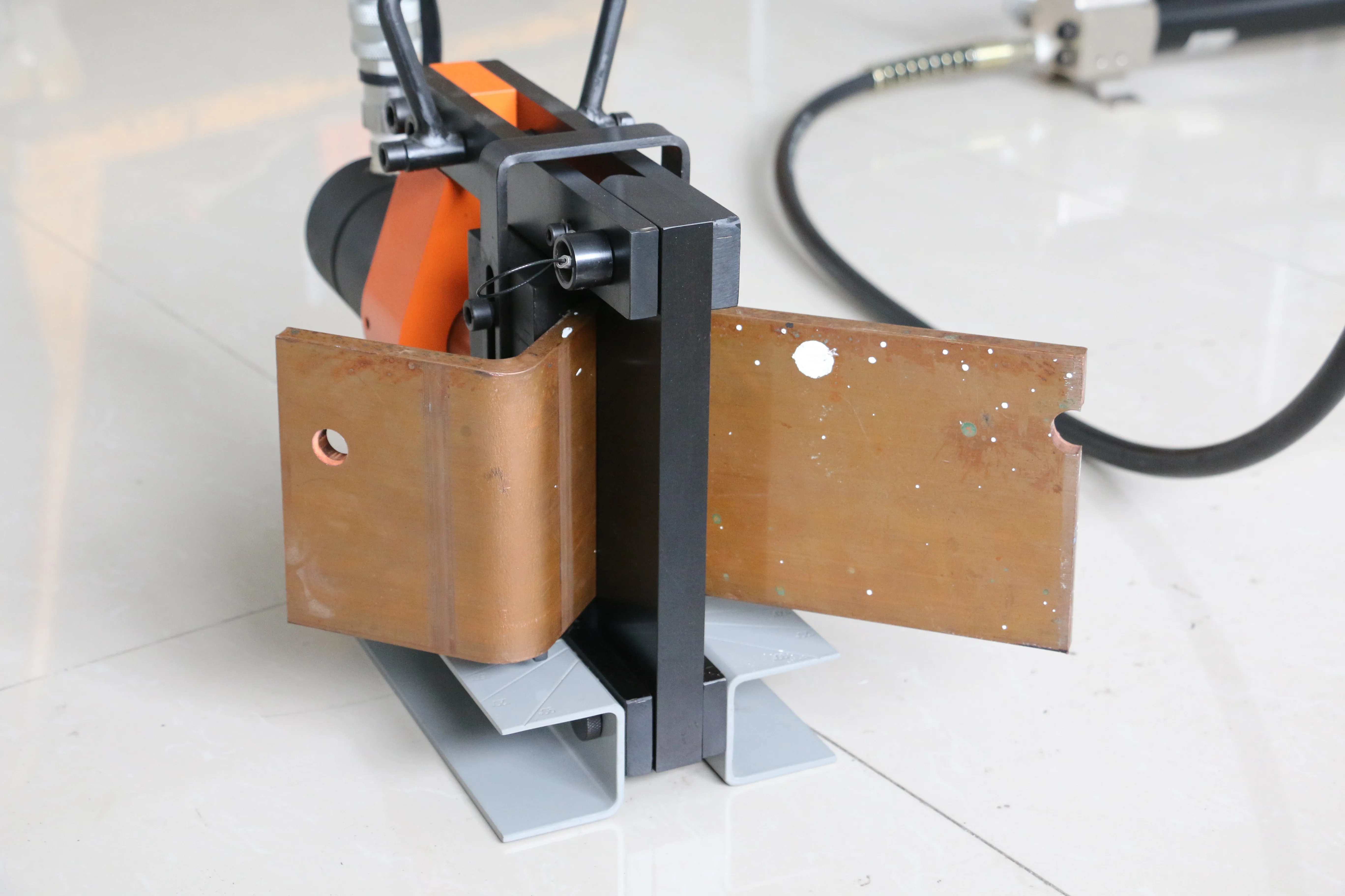 15t Copper Hydraulic Busbar Bender For Width 150mm Busbar Buy