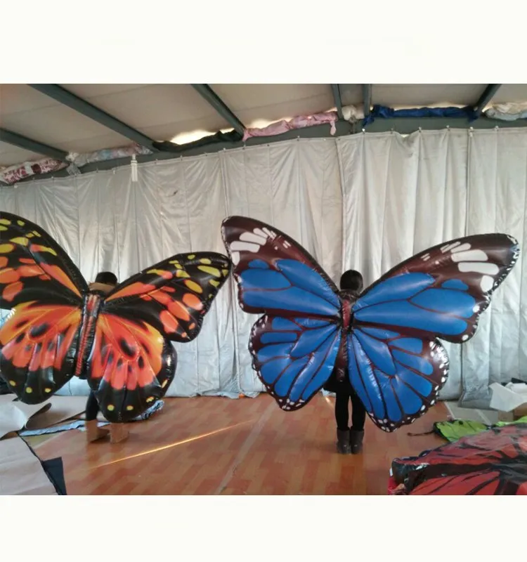 Художественная выставка в тц 5 авеню. Музей бабочек на вднх. Коллекционирование бабочек. Энтомологическая коллекция бабочек. Трц премьер рязань выставка бабочек.