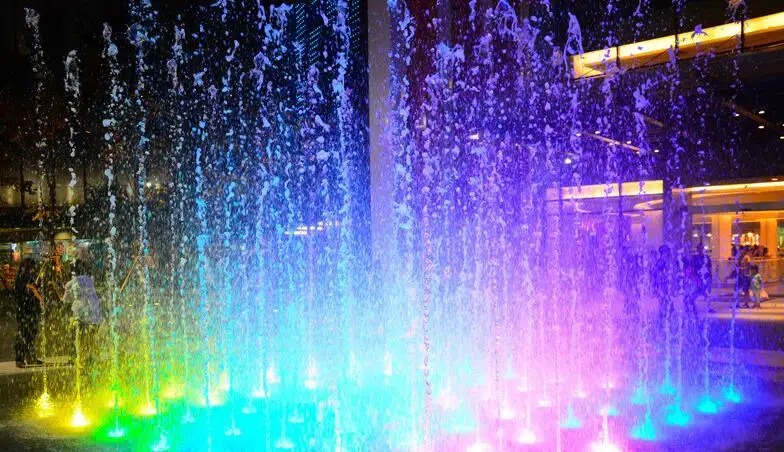 led underwater light 110v.jpg