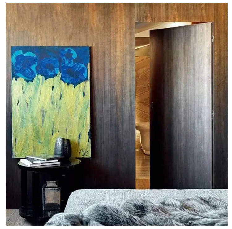 Invisible Interior Doors With Modern Handles