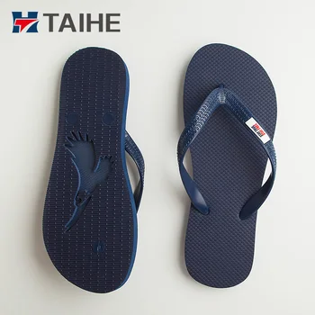 men's black flip flops