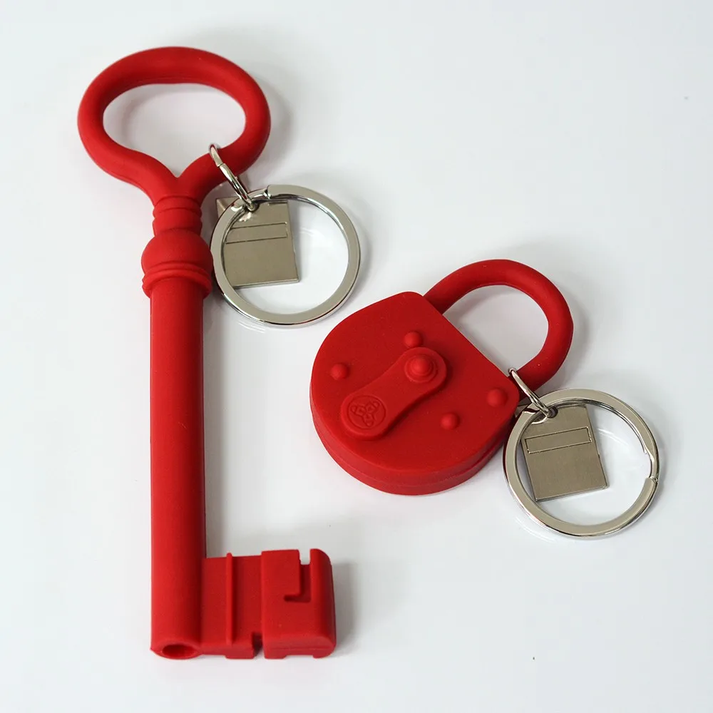 Cheap Creative Gift Keychain Big Lock Key Ring Padlock Silicone Keyring