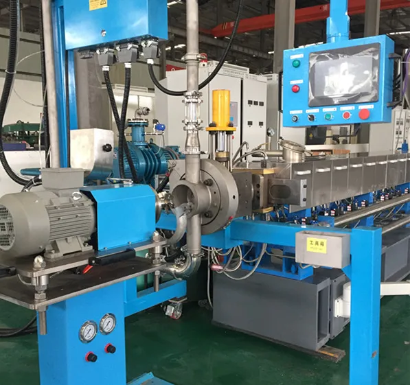  underwtaer extruder machine 4