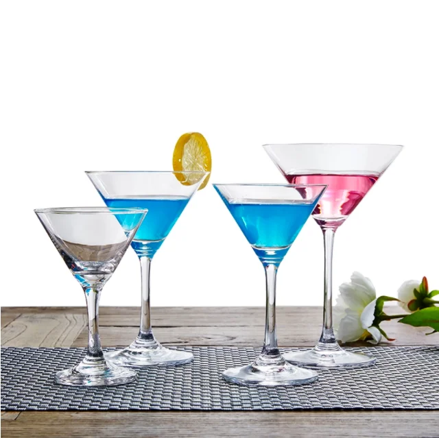 Featured Wholesale Short Stem Martini Glass to Bring out Beauty and Luxury  