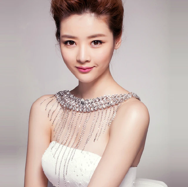 luxurious wedding accessories