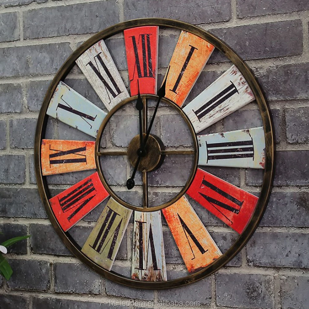 Часы деревенском стиле