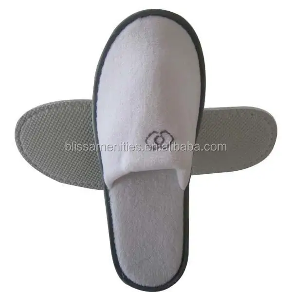 felt women branded slippers and velour material slippers2.jpg