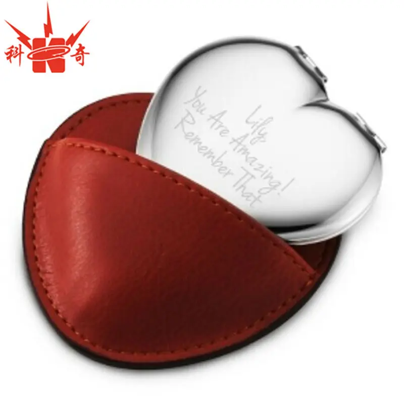 pocket mirror