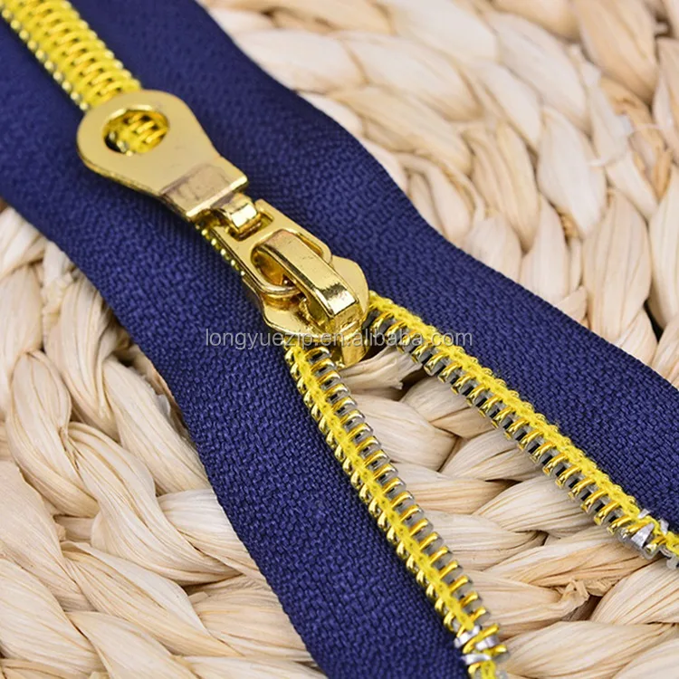 Manufacturer Supply Nylon Reverse Coil Zipper For Cushion Nylon Zipper