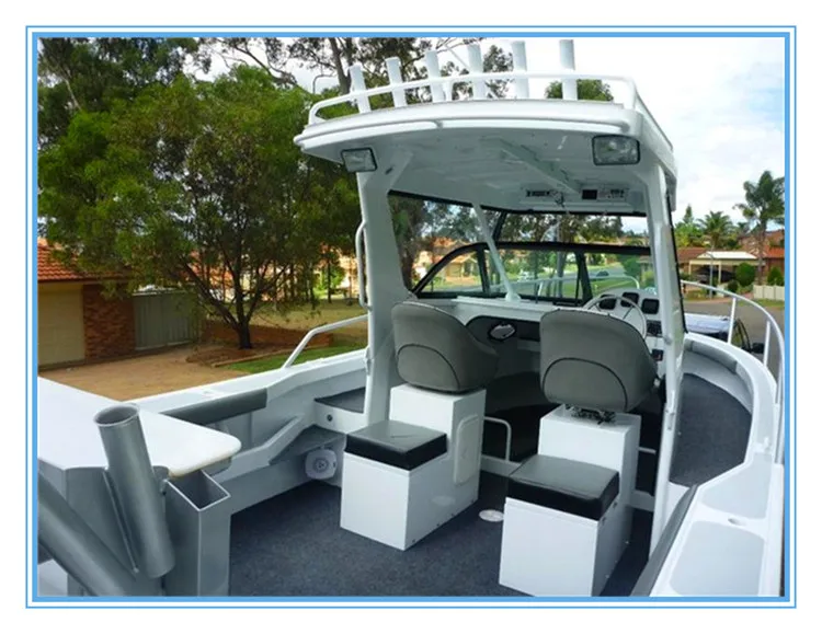 5.8m Center Cabin (15).jpg