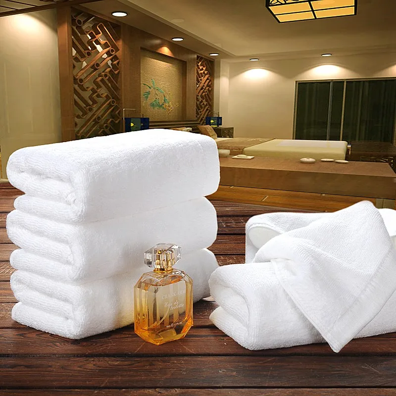 Сдать полотенца. Полотенца в отеле. Полотенце для гостиниц и отелей. Спа полотенца. Махровые полотенца для гостиниц.