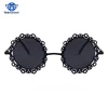 Innovation 2018 Women Metal Hollow Out Round Sunglasses Vintage Retro Sun glasses Fashion Lace Flower Glasses female wholesale