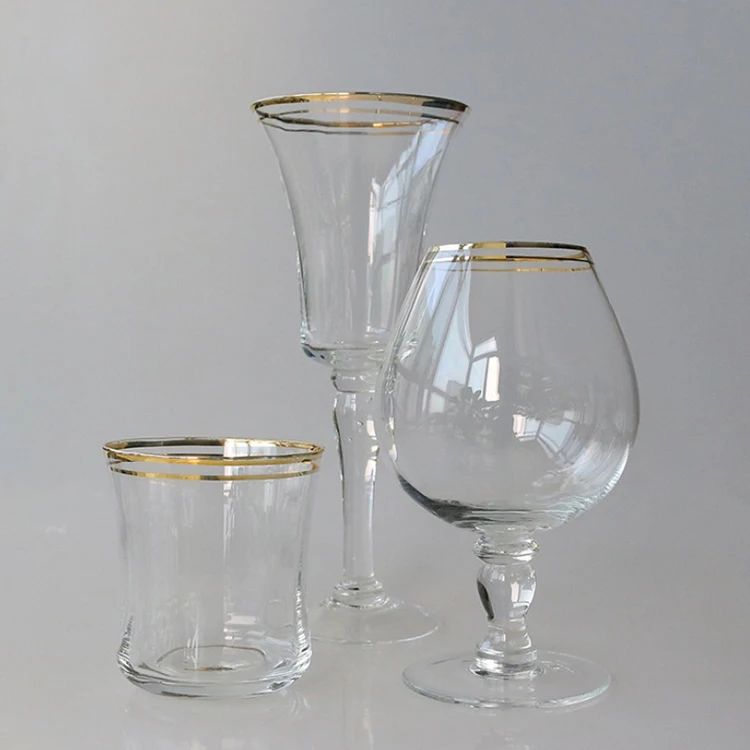 Vente chaude Tasse En Verre De Vin Rouge Avec Divers Style Personnalis&eacute;