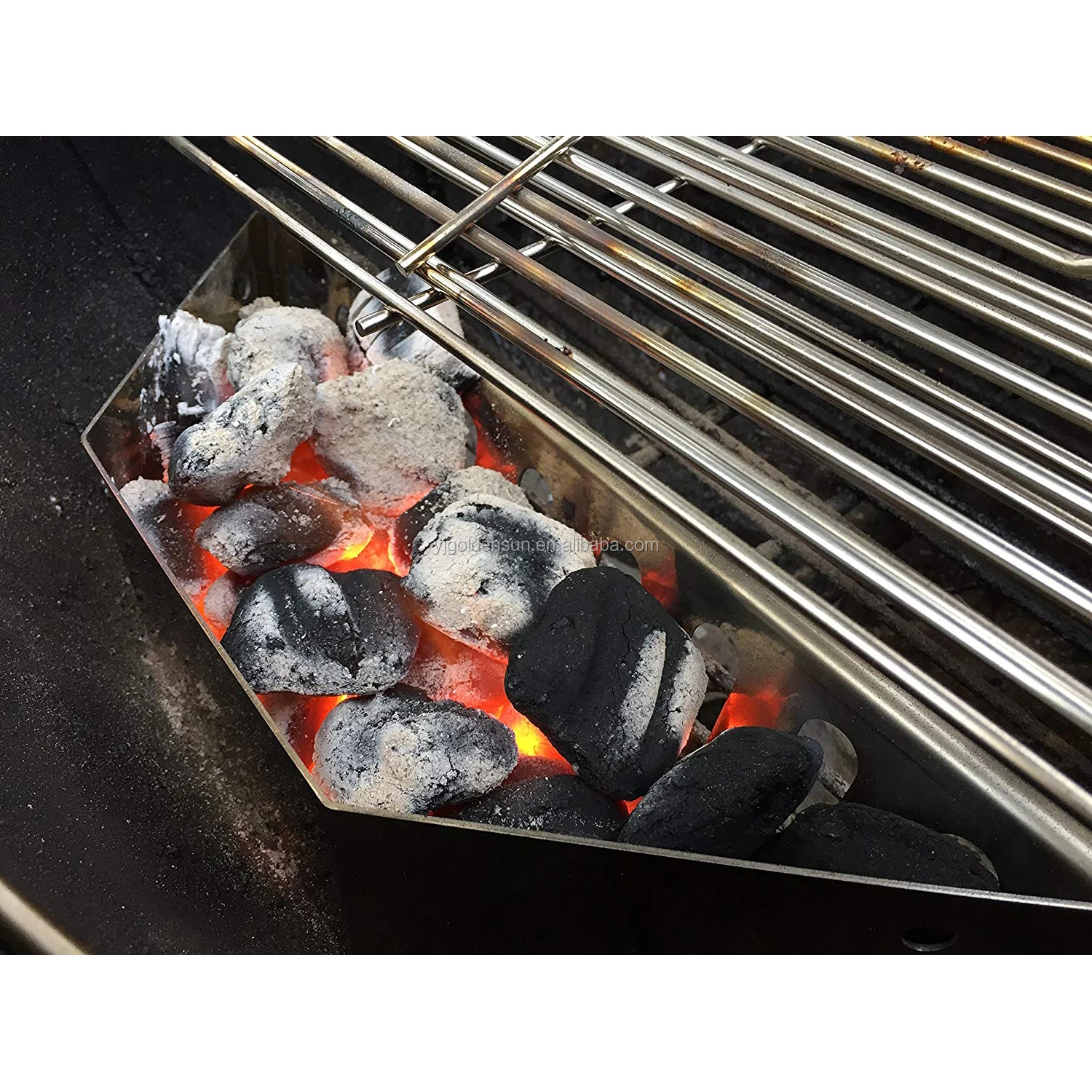 Heavy Duty Stainless Steel Bbq Charcoal Fuel Briquet Holders Basket