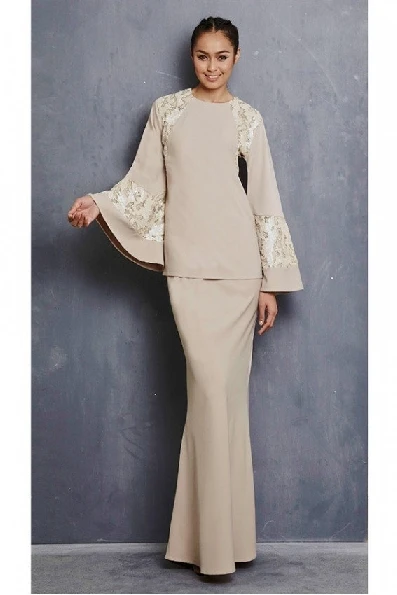 Fashion Modern  Model Baju  Kurung  With Sequin Bell Sleeve 