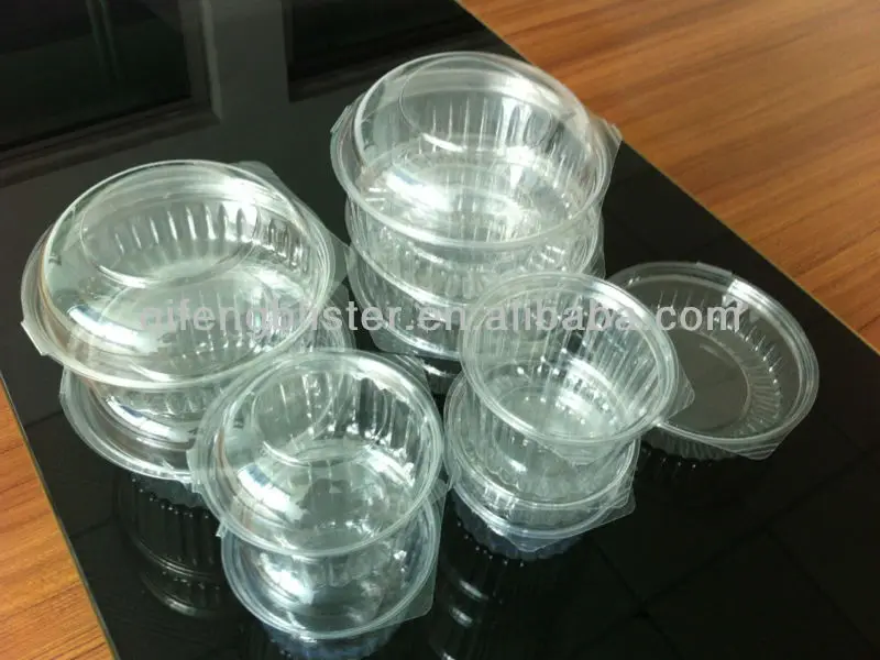 clear plastic round boxes