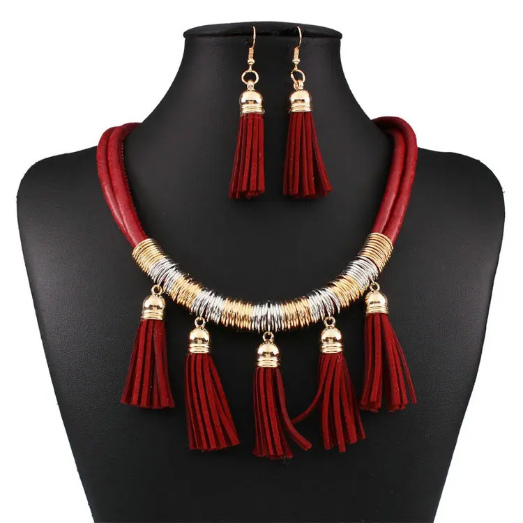 Nouvelle arrivée déclaration colliers mode ensembles de bijoux africains en cuir gland collier boucle d'oreille ensemble