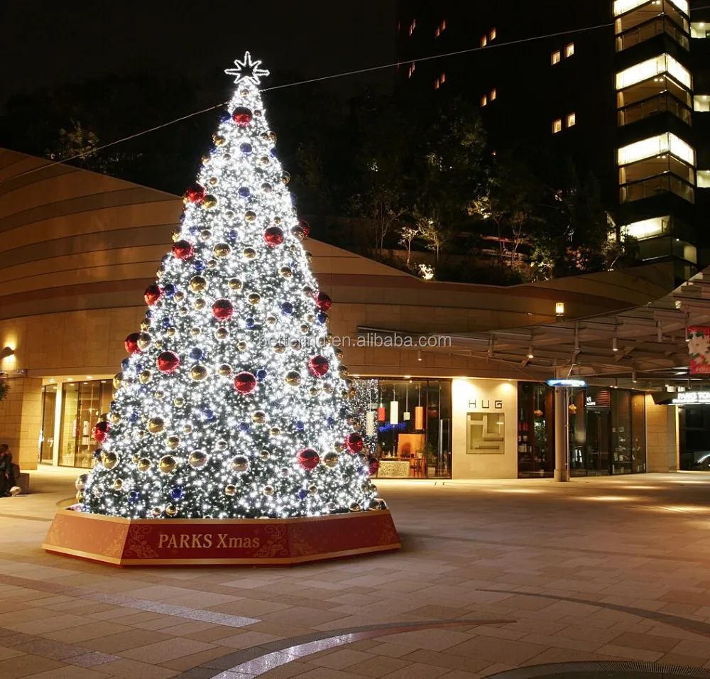 White Outdoor Lighted Christmas Tree For Shopping Plaza Decoration ...