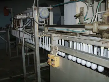 Product manufacturing balloons