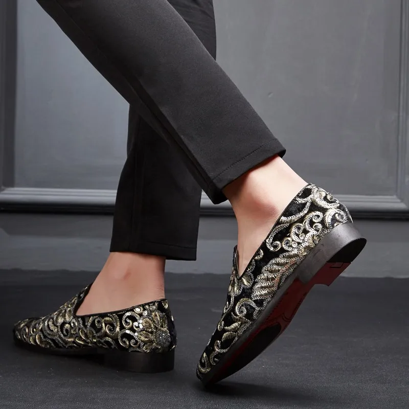 green emerald velvet dress Vintage Peony Flower Embroidered Flat Shoes with Delicate Chinese Buck –  BlueDail main image 0