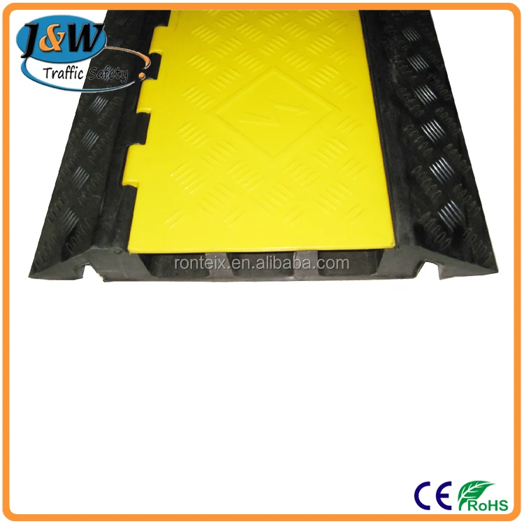 3 Channel Cable Ramp Hose Pipe Protector 1