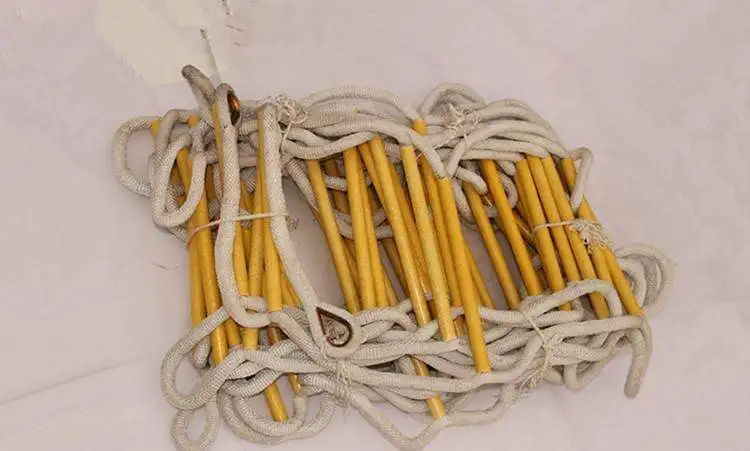 Rope folding ladder.jpg