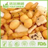 Roasted rice cracker snacks with peanuts mix, Dry and bulking rice crackers