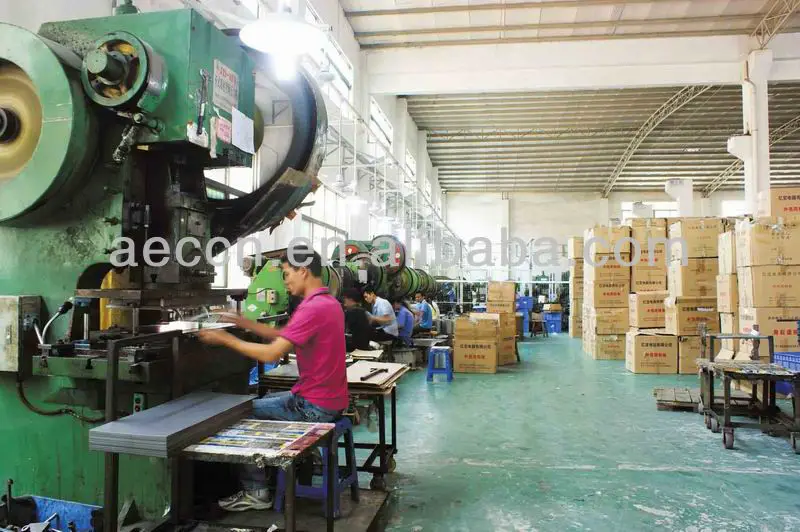 PRESSING ROOM