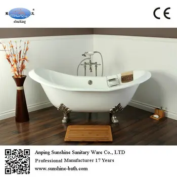 freestanding bath with claw feet