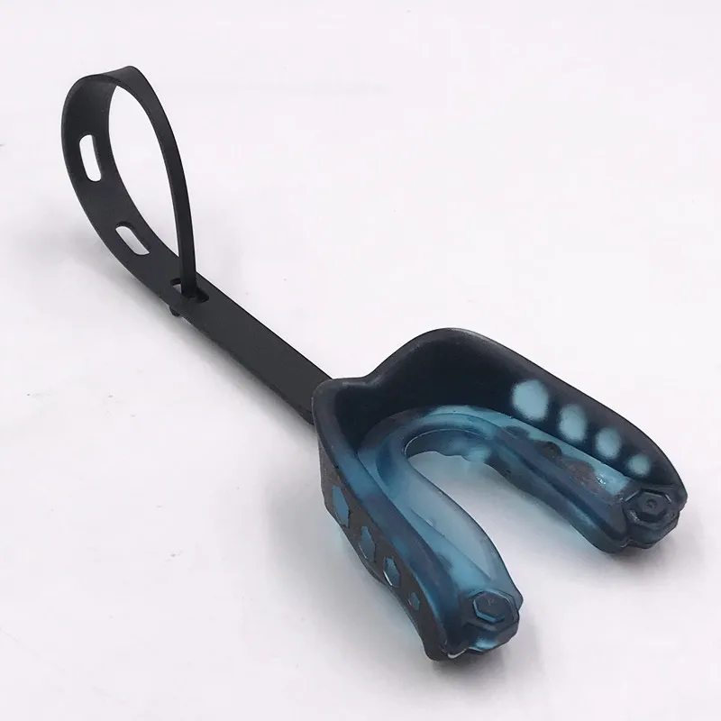 Mouthpiece With Strap.jpg