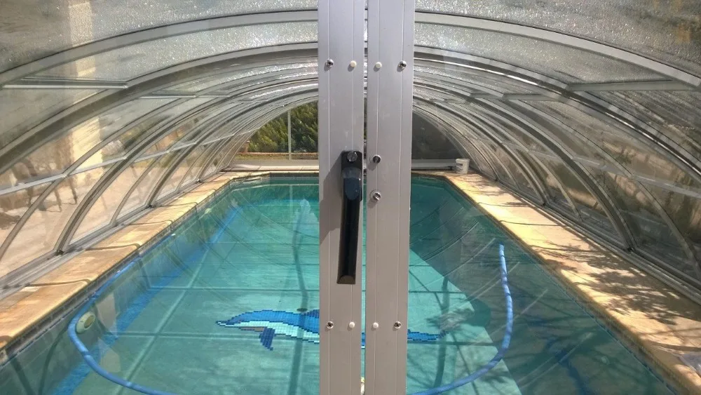 retractable pool enclosure cost
