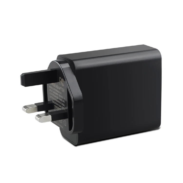 UK plug wireless charger adapter USB A+USB C port for mobile and laptop