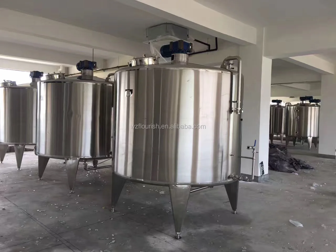 High Quality Stainless Steel Juice Mixing Tank With Agitator