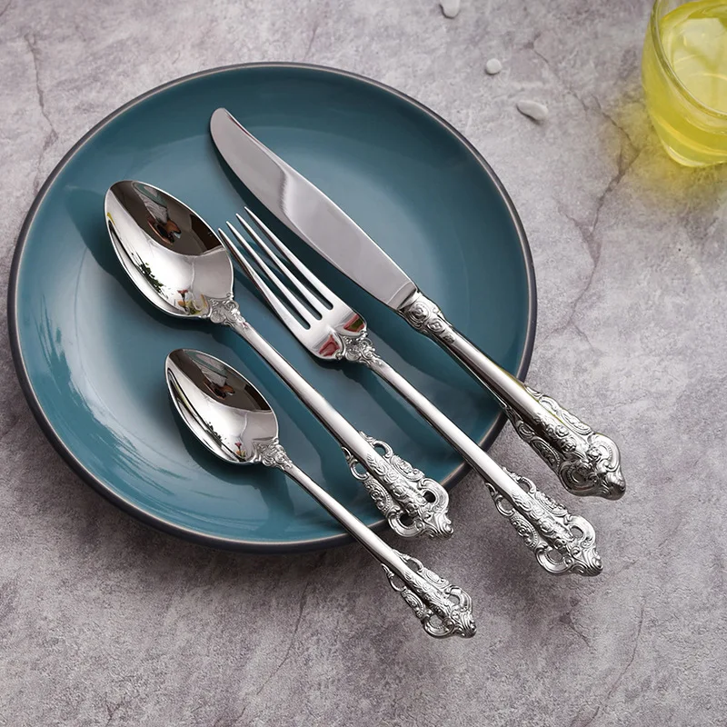 Wholesale Stainless Steel European Palace Design Gold And Silver Cutlery Set Metal Fork Knives And Spoon Gift Flatware