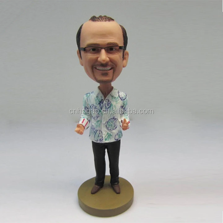 custom bobble head figurines