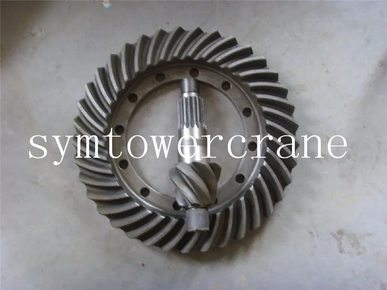 高质量塔吊轴齿轮斜齿轮集